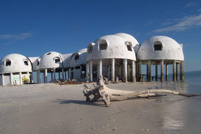 Dome Houses